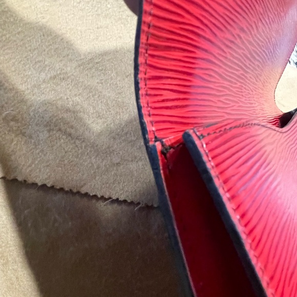 Louis Vuitton vintage clutch red épi - Picture 10 of 12